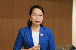 Bí thư quận Thanh Xuân phủ nhận chủ trương đưa xe điện ra khỏi chung cư mini