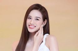 Hoa hậu Đỗ Thị Hà mách tuyệt chiêu trang điểm trong 5 phút vẫn xinh đẹp rạng ngời