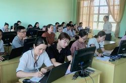 Gia Lai: Hỗ trợ người dân tộc thiểu số ứng dụng công nghệ thông tin