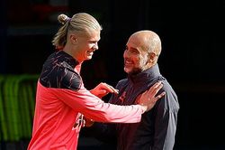 Guardiola bất ngờ nói về tính cách Haaland, giải thích vì sao tỷ lệ ghi bàn của 'số 9' đang thấp đi