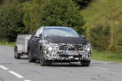 Hyundai Tucson bản nâng cấp khoe thiết kế mới trên đường chạy thử
