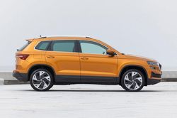 Đối thủ của Mazda CX-5, Honda CR-V ra mắt tại Việt Nam, giá từ 999 triệu đồng
