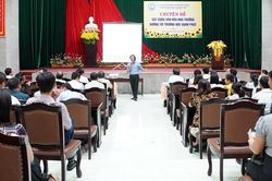 Hội thảo chuyên đề 'Xây dựng văn hóa nhà trường, hướng tới trường học hạnh phúc'