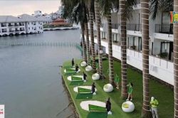 Lỗ vì vắng khách, lãi vì tiền gửi