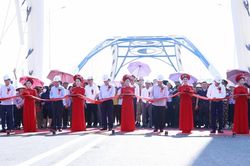 Yên Bái khánh thành cây cầu thứ 8 bắc qua sông Hồng