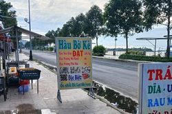 Thu giữ nhiều vỏ đạn tại hiện trường vụ đánh nhau ở Tiền Giang