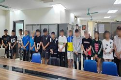 Tạm giữ nhóm thanh niên vô cớ gây thương tích người đi đường