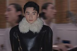Clip: Sơn Tùng cover nhạc của ca sĩ khác bỗng hot trở lại, đạt triệu lượt xem