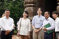Hoàng Thái tử Nhật Bản và Công nương tham quan Khu đền tháp Mỹ Sơn