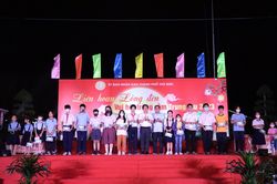 Hơn 3.500 phần quà trung thu cho thiếu nhi khó khăn