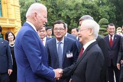 Việt Nam - Hoa Kỳ và mối nhân duyên 'Ngày lại thêm xuân một ngày'