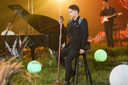 Giọng ca phi giới tính Trần Tùng Anh: Ra cùng lúc 9 MV, tiết lộ số tiền khủng để thực hiện dự án