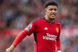 MU tiếp tục trừng phạt Jadon Sancho, Ten Hag áp dụng chính sách '3 không'