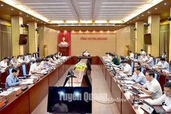 UBND tỉnh họp phiên thường kỳ tháng 9-2023