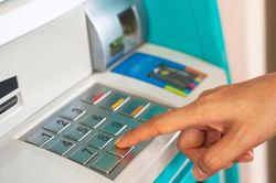 Quên mật khẩu thẻ ATM, làm cách nào lấy lại?