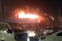 Iraq: Hỏa hoạn kinh hoàng tại đám cưới nghi do bắn pháo hoa, 250 người thương vong