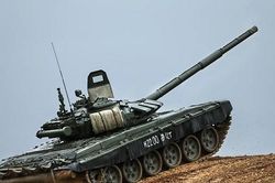 Video UAV Ukraine phát hiện nhiều xe tăng giả của Nga gần Zaporizhzhia