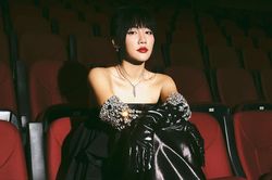 Văn Mai Hương hé lộ góc khuất của các 'đại minh tinh' trong showbiz