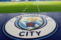 Man City: Giấc mơ cú ăn 4 có thành hiện thực?