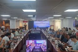 TP Hồ Chí Minh: Trường tiểu học Hồng Hà lạm thu và chi sai
