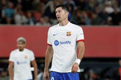 Barcelona có một giảng đường không dành cho Xavi