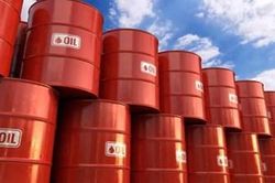 Giá xăng dầu hôm nay (28-9): Tăng vọt, vượt 96 USD/thùng