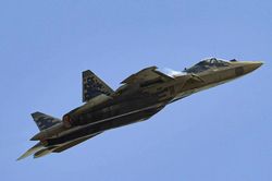 Nga nhận hàng loạt máy bay chiến đấu Su-57 và Su-35S mới