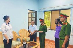 Bắt một kế toán Chi nhánh Văn phòng Đăng ký đất đai