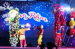 Hội An đón nhận danh hiệu Di sản văn hóa phi vật thể quốc gia Tết Trung thu