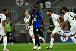 Khúc cua chết người trong cuộc đua Scudetto
