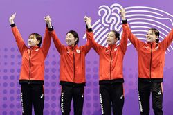 Chỉ cán đích thứ 5 ở ASIAD, nữ VĐV vẫn được khán giả chúc mừng cuồng nhiệt, câu chuyện đằng sau gây xúc động