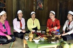'Khám phá nét ẩm thực dân tộc' tại Làng Văn hóa - Du lịch các dân tộc Việt Nam