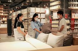 Bất chấp khó khăn, người Việt vẫn chi 4,6 triệu tỷ đồng cho tiêu dùng
