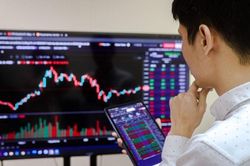 Chứng khoán hôm nay (29/9): Thị trường giằng co, thanh khoản thu hẹp