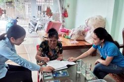 Nữ đại lý thu nhiệt huyết của BHXH tỉnh Yên Bái