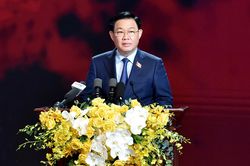 Tôn vinh những người làm công tác phòng cháy chữa cháy