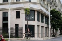 Hàng loạt shophouse rao bán, cho thuê tại Hà Nội rơi vào tình trạng ế ẩm nhiều năm