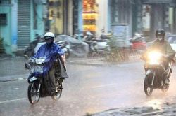 Nhiều khu vực trên cả nước mưa lớn về chiều tối và đêm