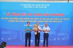 Tài xế xe buýt đua tài lái xe giỏi, an toàn