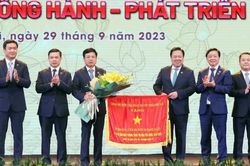 Chính phủ sẽ tạo mọi điều kiện để các doanh nghiệp nhà nước đẩy mạnh chuyển đổi số, chuyển đổi xanh