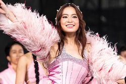 Hoàng Thùy Linh hát live thế nào ở live show?