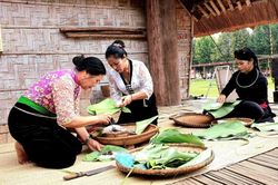 'Khám phá nét ẩm thực dân tộc' tại Làng Văn hóa - Du lịch các dân tộc Việt Nam