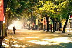 Thời tiết hôm nay 30/9: Hà Nội ngày nắng, đêm mưa rào