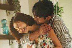 Nếu đàn ông có 3 hành động này ngay sau khi về nhà thì xin chúc mừng, bạn đã sở hữu 1 ông chồng '10 điểm'