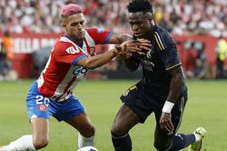 Bellingham lại tỏa sáng, Real Madrid 'giải mã' hiện tượng để chiếm ngôi đầu của Barcelona
