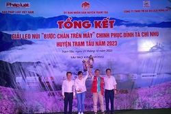 Bất ngờ với kỷ lục leo núi Tà Chì Nhù