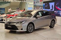 Toyota Corolla Altis 2023 'rục rịch' ra mắt Việt Nam trong năm nay, thêm trang bị đấu Mazda3