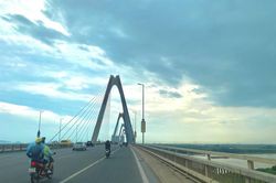 Thời tiết Hà Nội hôm nay 1/10/2023: Hà Nội ngày nắng, chiều tối và đêm có mưa rào và dông