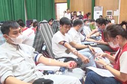 Thị xã Nghi Sơn: Hơn 1.400 người tham gia hiến máu nhân đạo