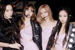 3 thành viên Blackpink đều đến show của Lisa, fan Hàn 'ngán ngẩm'